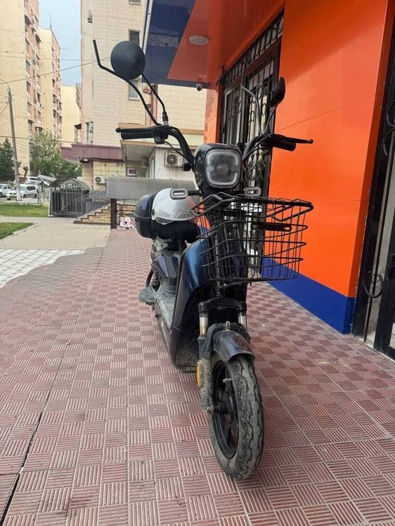 Электроскутер Drongo