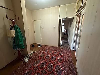 Продаётся 2-х комнатная квартира на Карасу-1 Без ремонта Квадратный коридор Не торцевая — 4
