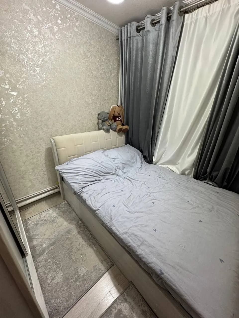 Чиланзар 26 квартал 2в3/4/5 Кирпичный дом, Комнаты раздельные, балкон 2*6 — 5