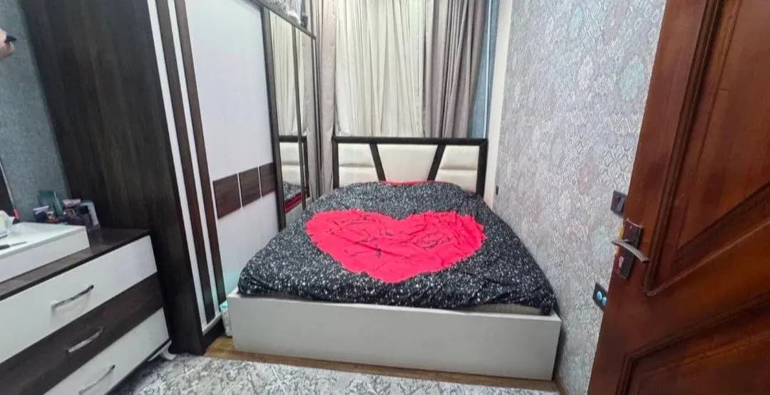 Продаются квартира Юнусабад5кв 3/3/5 — 1