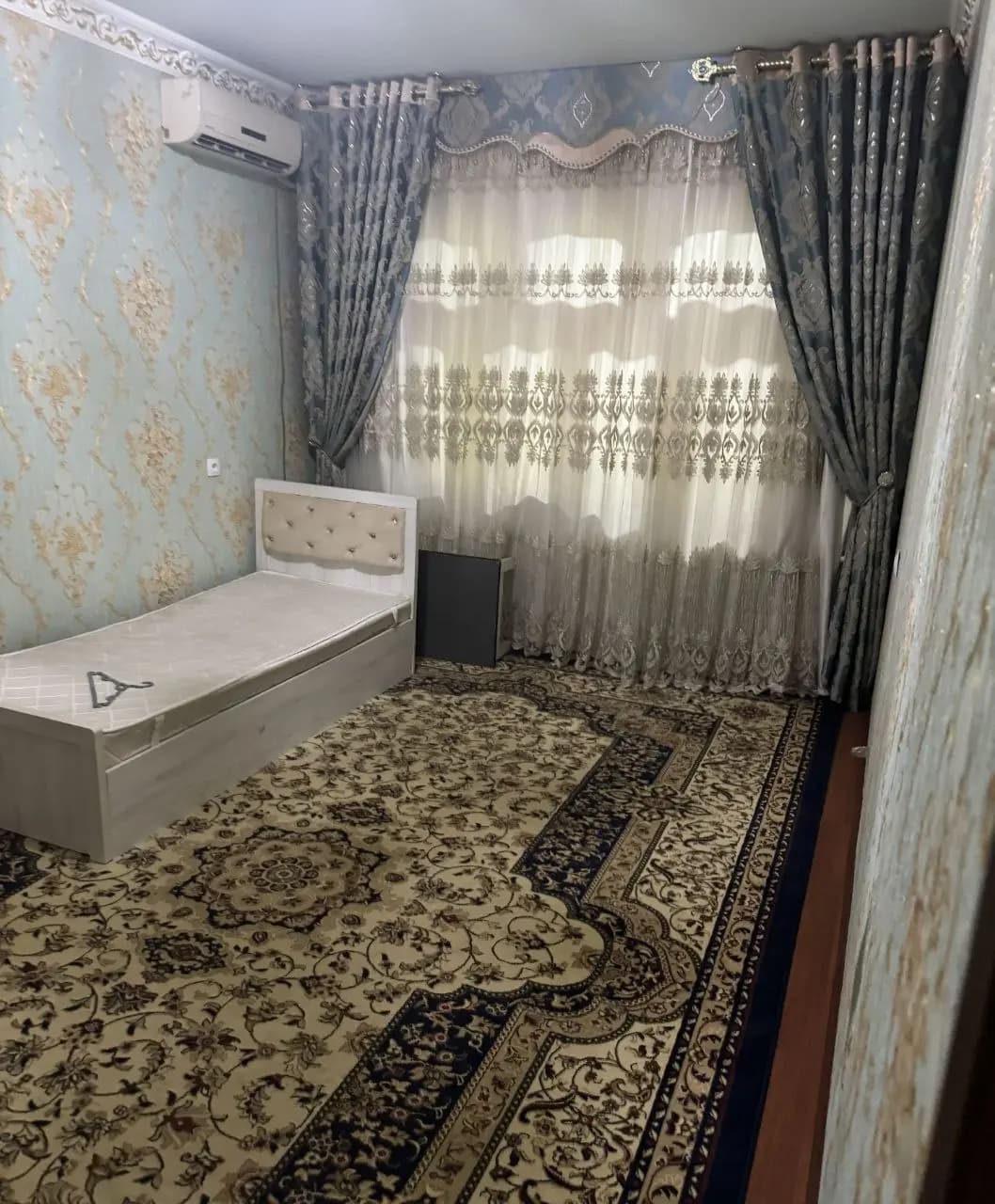 Karakamish 1/44/3/44 rooms, 3 floors, well renovated, kindergarten, school, market, store is located nearby.y.e.550 — 2