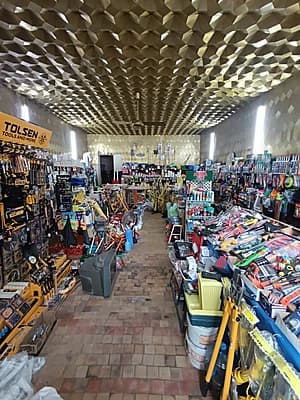 Продается хозяйственный магазин — 4