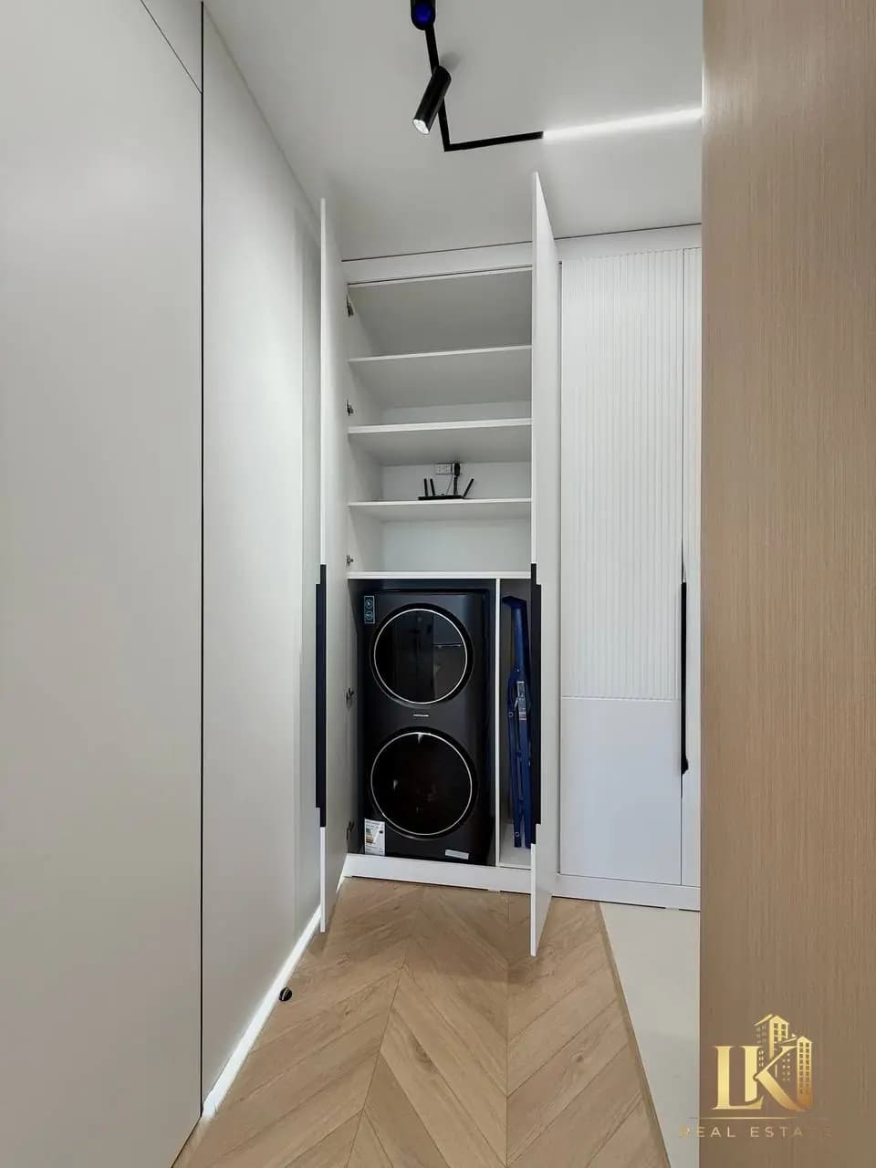 #9800 Продаётся: Мирабадский район Улица Нукусская НОВОСТРОЙКА ЖК "PARKWOOD" Ориентир: посольство Ро — 5