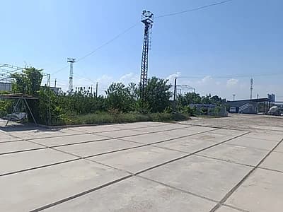 Прдается база в городе Ахангаран. Площадь территории 2,16 га. Есть ж/д ветка. — 6