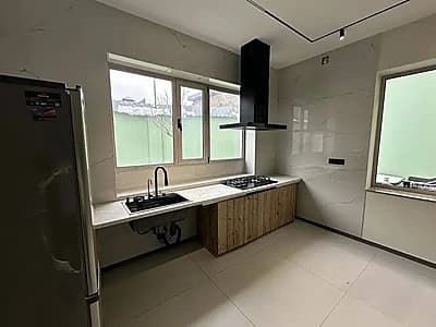 Нежилое помещение Под Офис 380м² Ор-р ул.Никитина — 7