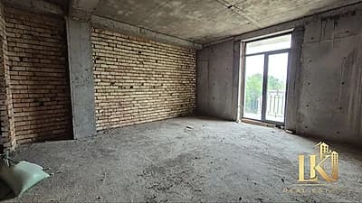 #9800 Продаётся: Мирзо-Улугбекский р-н метро Буюк Ипак Йули (Максима Горького) Ул. Чуст НОВОСТРОЙКА — 1