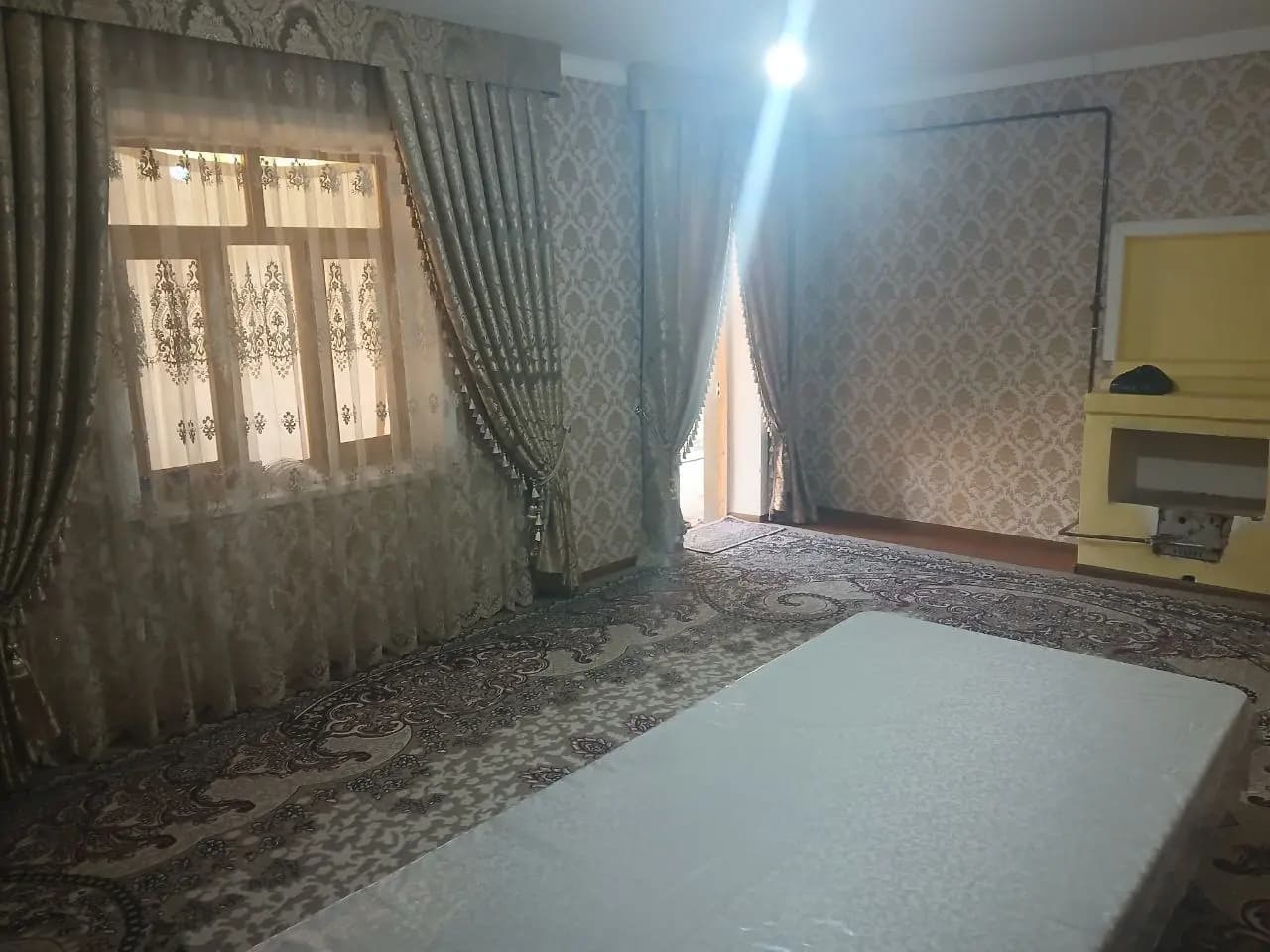 Hovli sotiladi 10.84 kadastra hamma hujjatlari joyida  5 xona va 1 ta oshxona mavjud . Uy ham yer narxida sotiladi. — 2