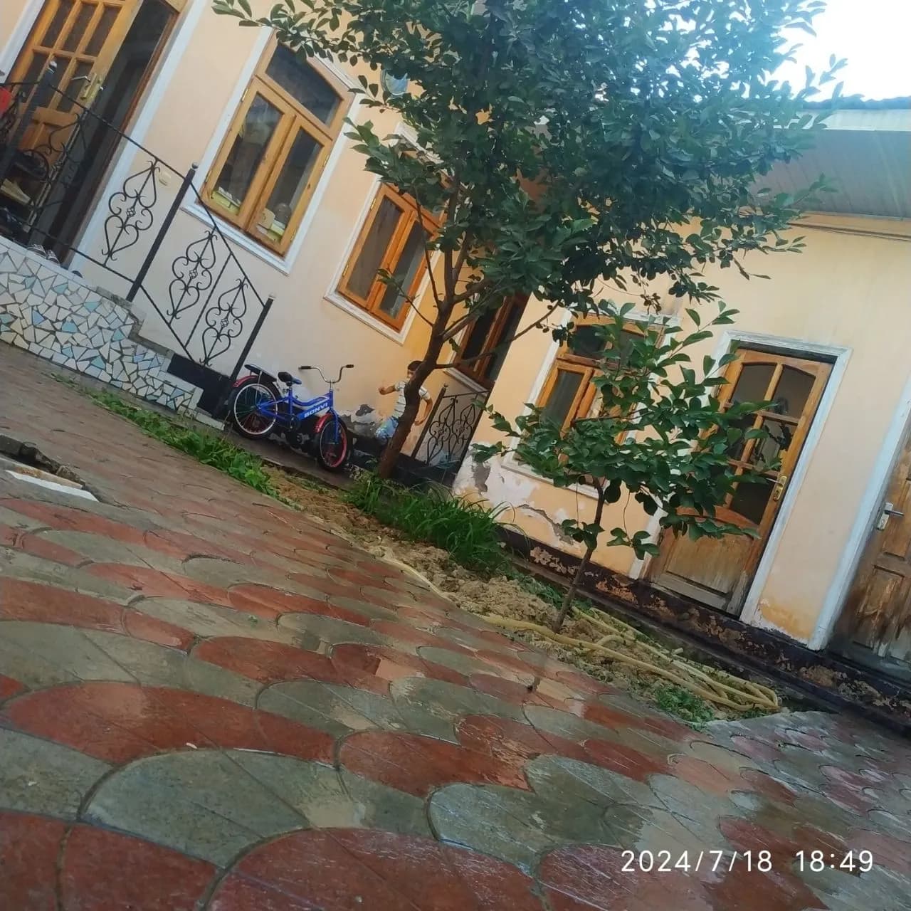 Уй сотилади, Қорасарой 2-роддомни орқасидаги махаллада, жуда қулай локация. Файзибаланд 45 уй. — 4
