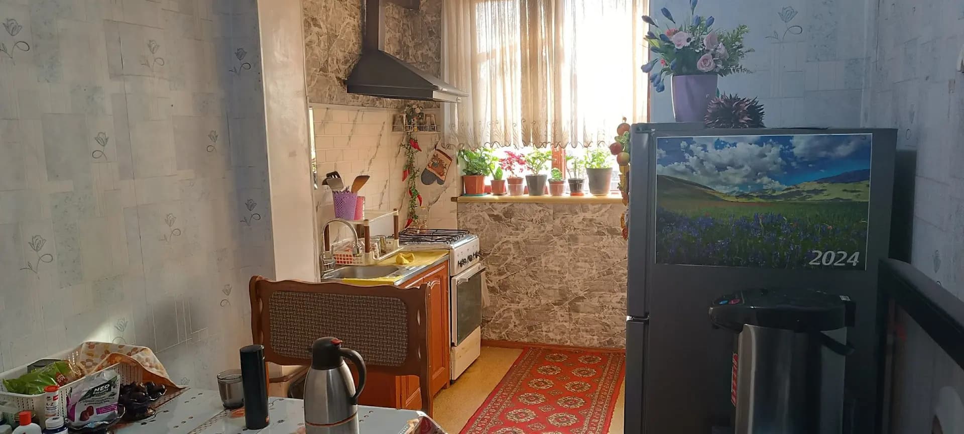 Срочно продается 2х комнатная квартира янгихаятский район Сергели-1 возле метро Кипчак-Чинар. — 1