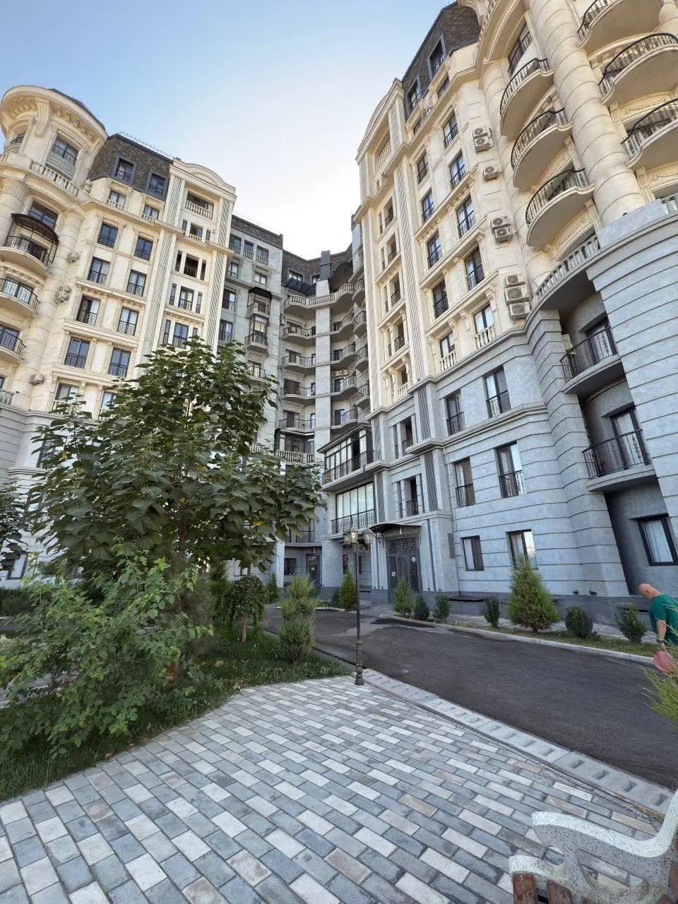 ЖК " DARHAN AVENUE " На Асака 2/6/10 Ор-р Парк Тельмана — 1