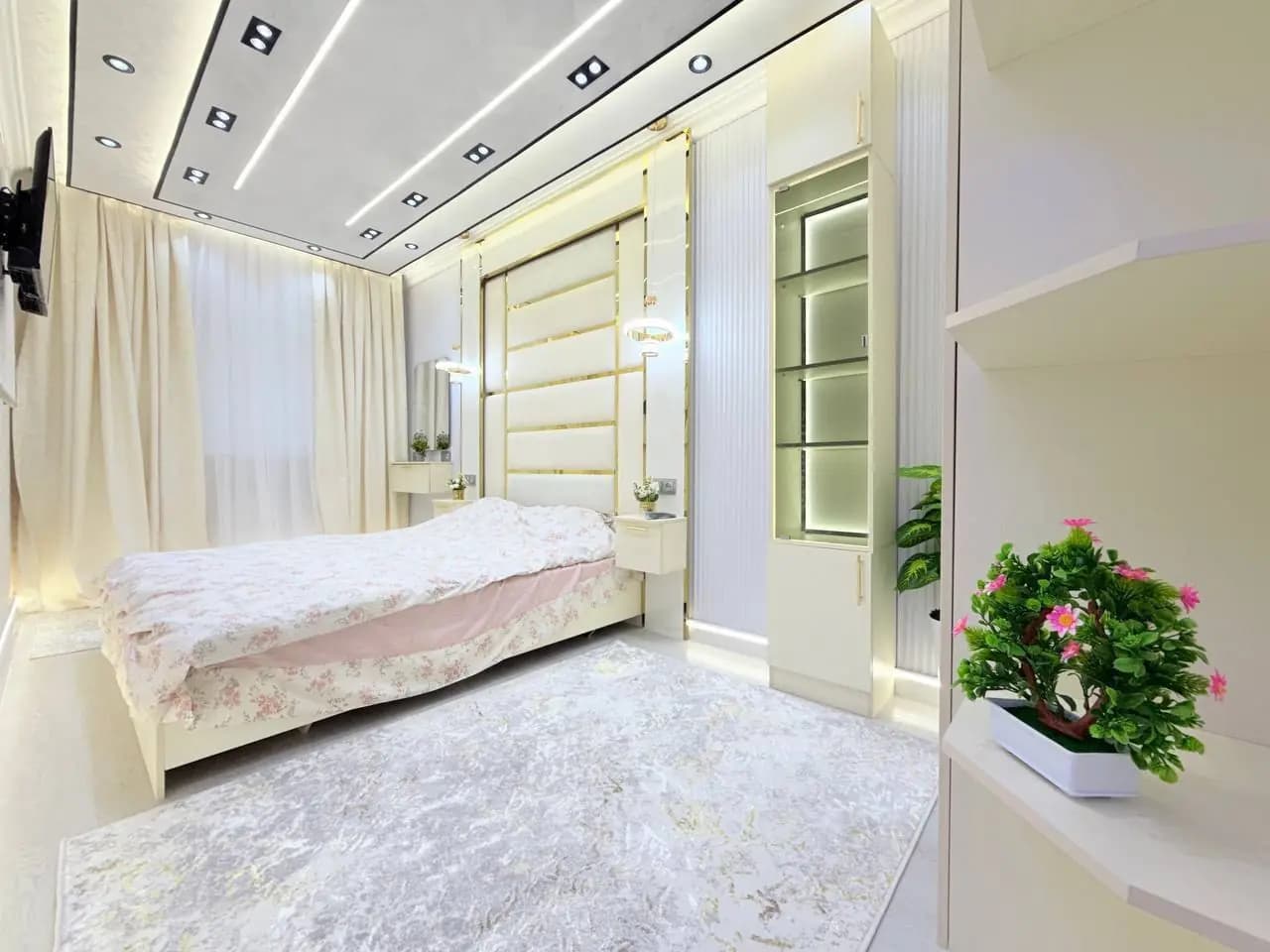 Chilonzor Orientr Karzinka 3xona hamma sharoit bor — 2