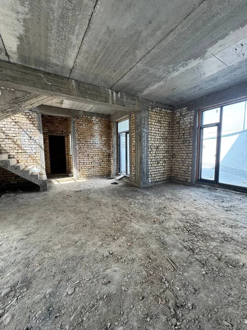 ЖК " АЛЬФРАГАНУС " 2,8-Сотки Комнат-6 200м² — 5
