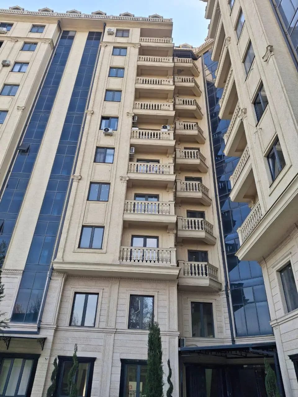ЖК " Kamron Palace " 106м² 275м² 339м² СРОЧНО — 4