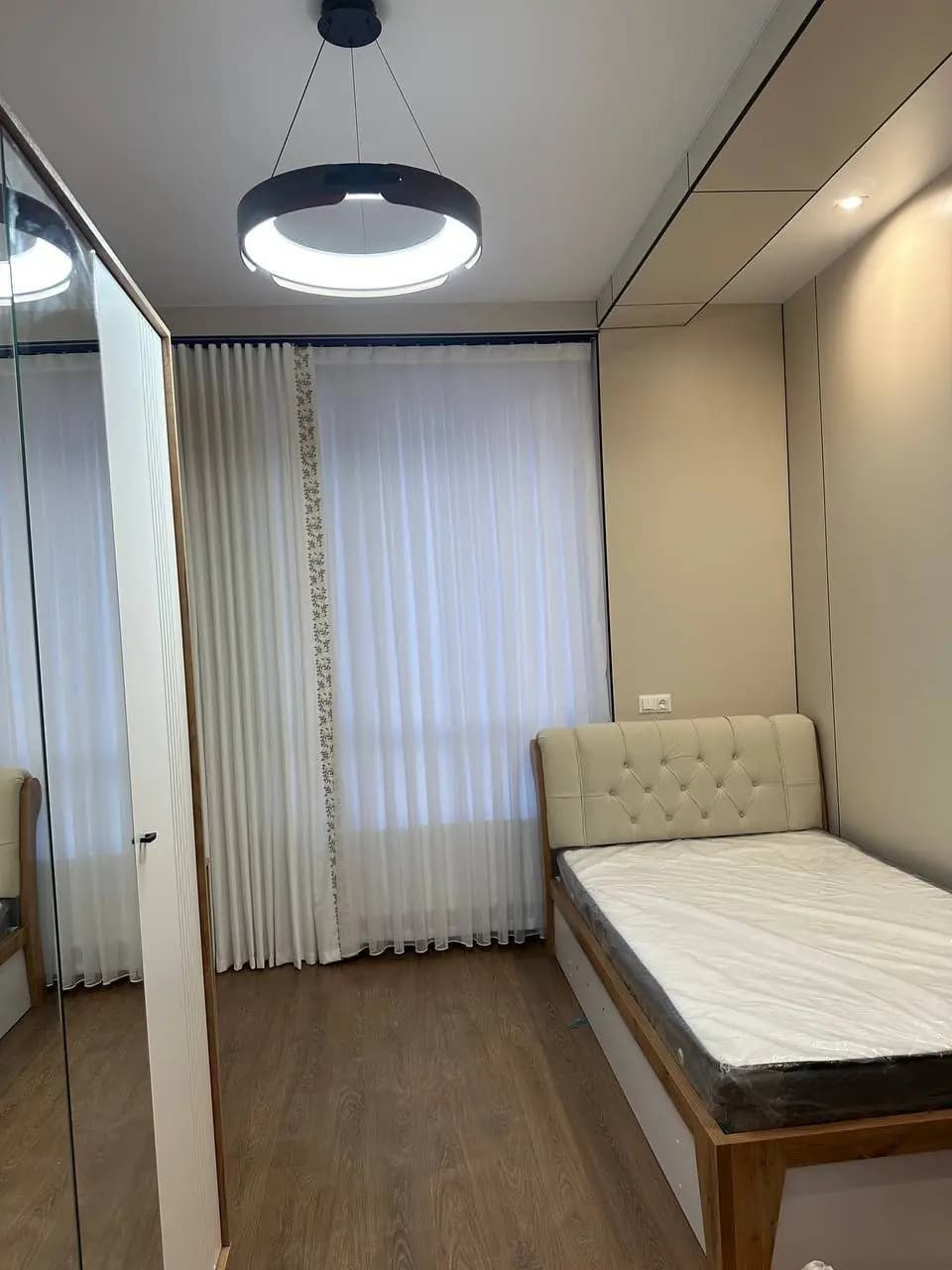" Yunusabad Residence " 3/6/9 Ор-р Американский посольства — 3