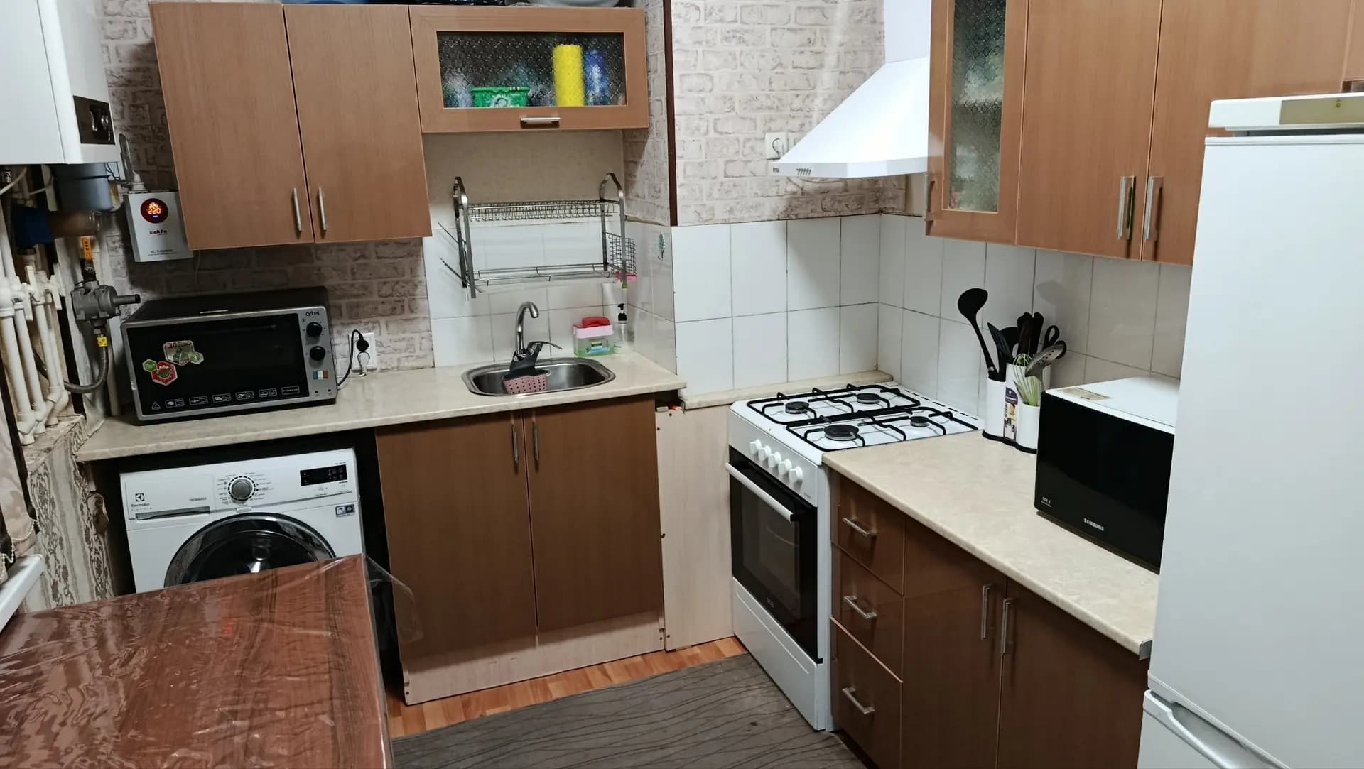 2в3-комнатная НОВОСТРОЙКА СЕРГЕЛИ 6а продаётся квартира ÷ — 2
