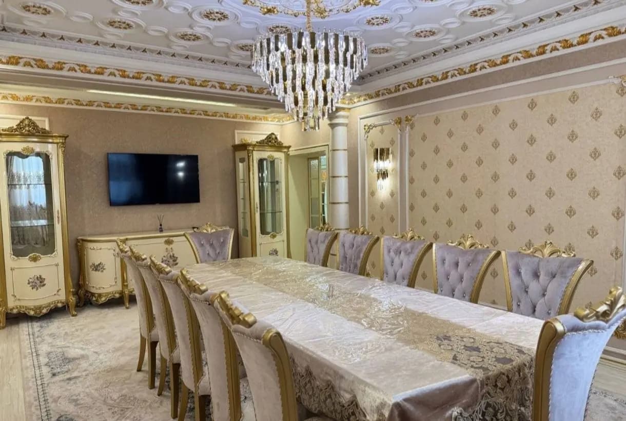 Сдаётся люкс кивартира сагбон баурум 4 комнита навастиройка дом цена 1500y.e. есть передаплата услуга агентство 50% — 1