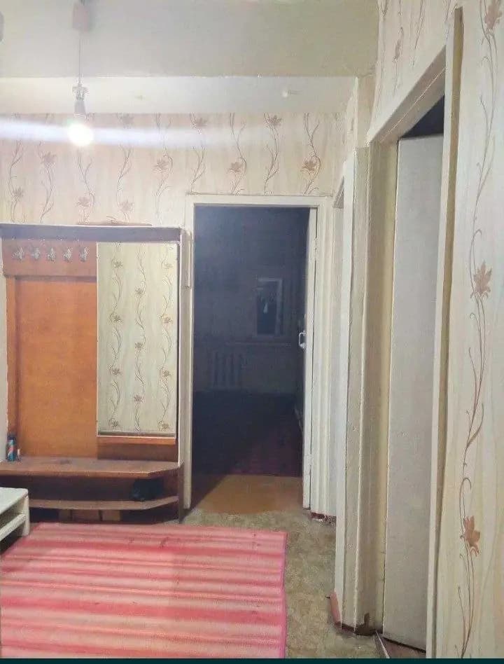 Chilanzor Singapurskeni yonida — 2