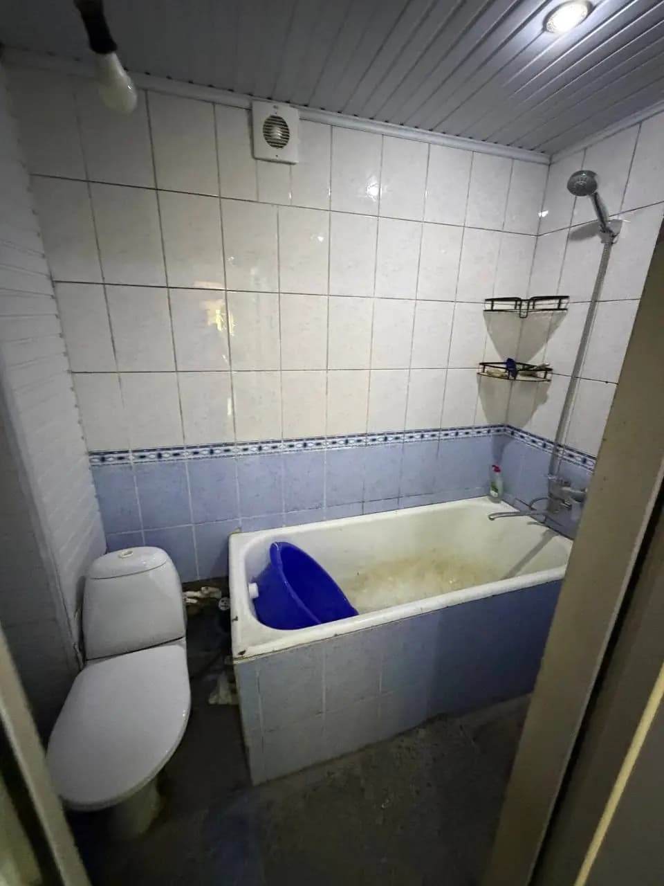 Чиланзар 23 2/1/5 Кирпичный дом 45m2.Рядом фархадский — 3
