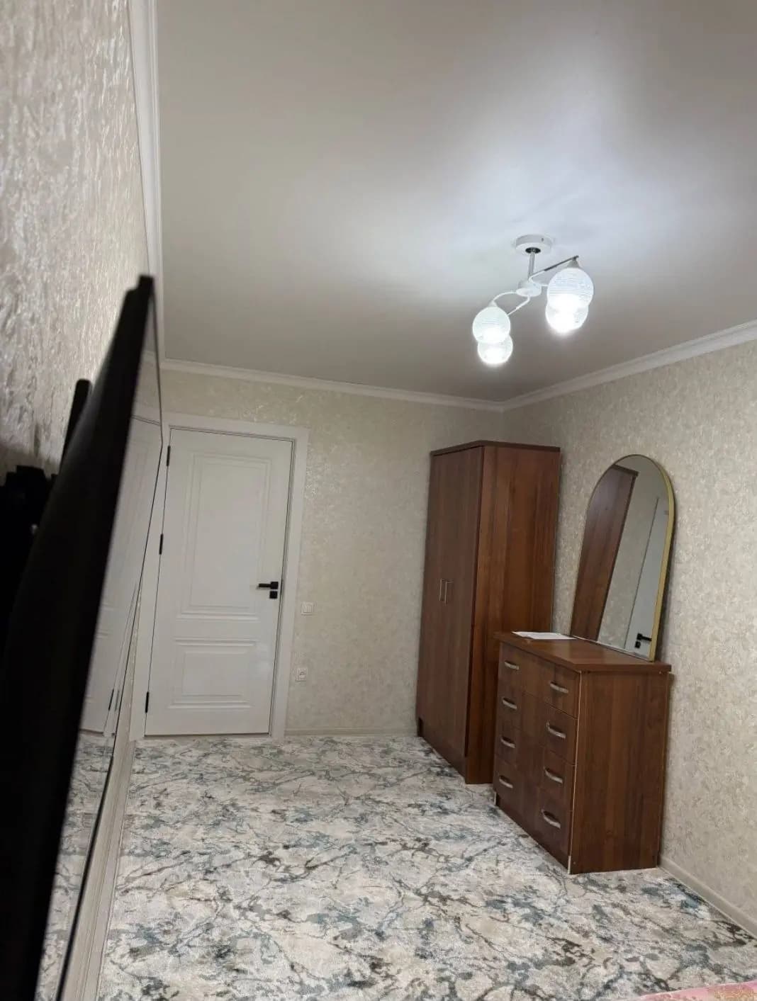 *Чиланзар-24 3\1\5 60м2 — 4