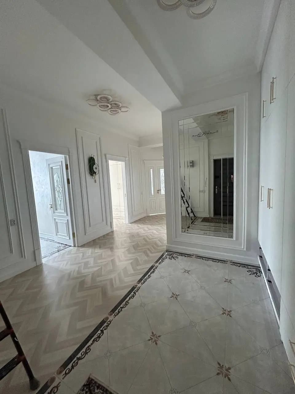 Arenda Qorasaroy 3 .9.10 novastroyka — 2