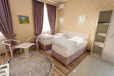 Muxlis hotel. Chilonzor Do'mbirabodda joylashgan. kunlik ijara. — 2