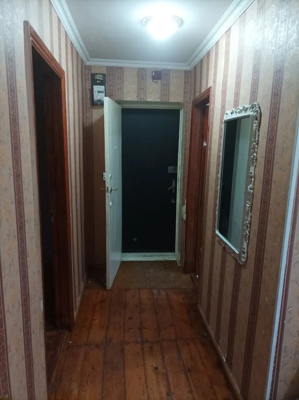2 хонали ТАНСЫКБОЙ 1 сотилади 2х6 балкон 57 квадрат — 2