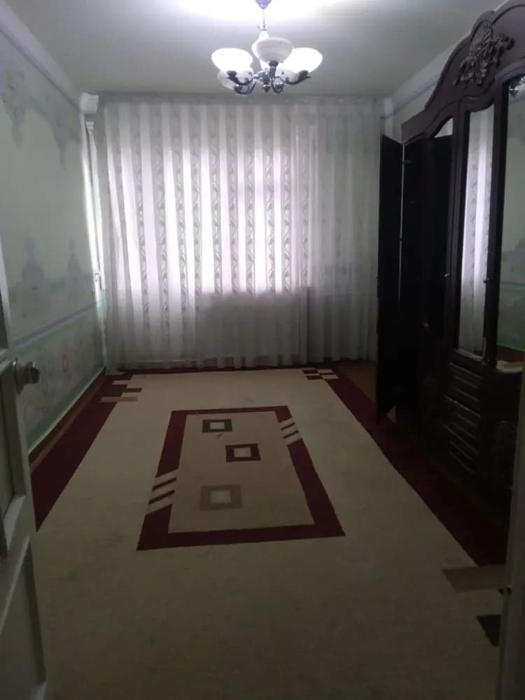 Chilonzor Markaz 2/4/4 — 2