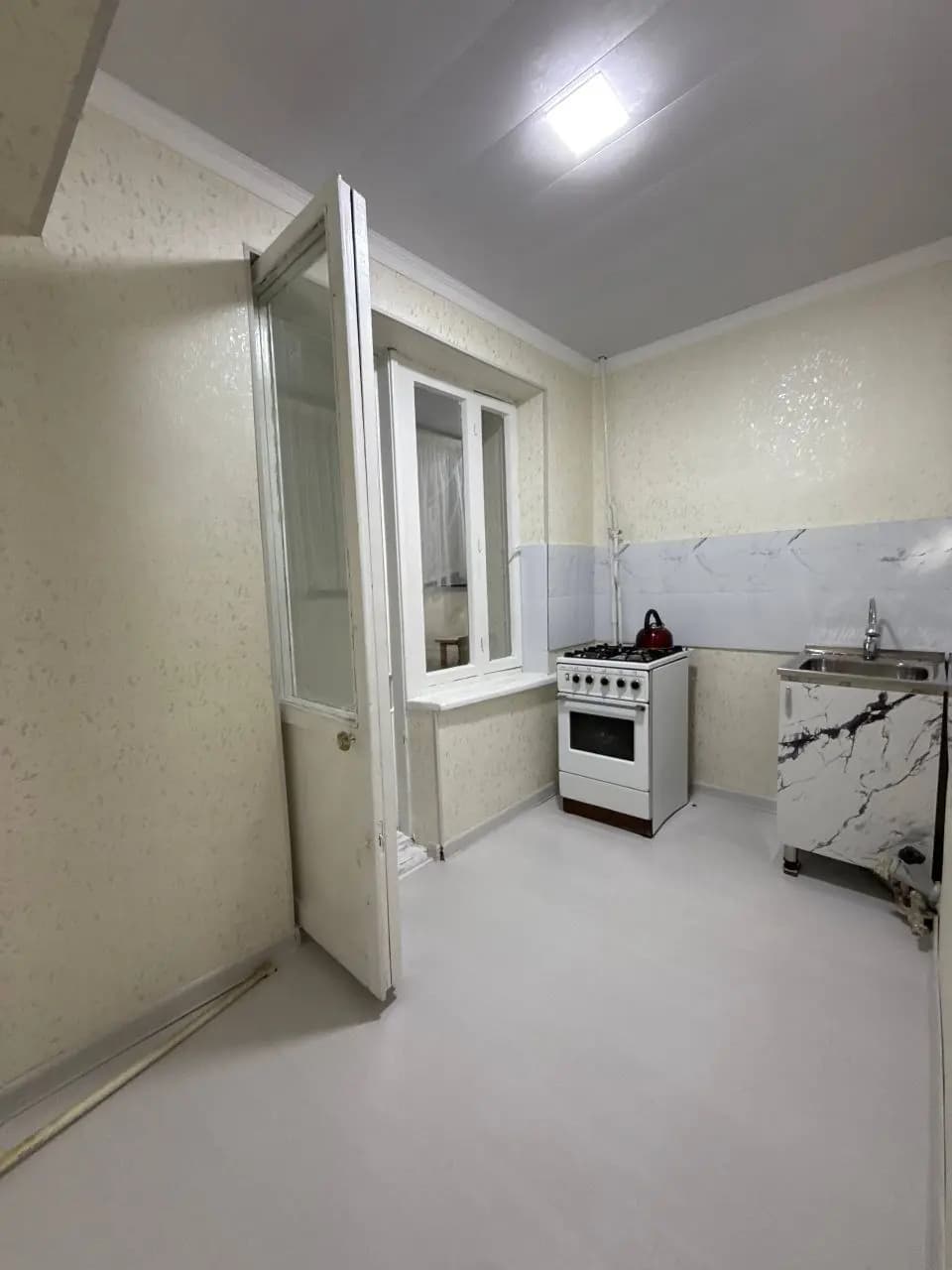 Продаются квартира Юнусабад 4кв 2/4/4 — 5