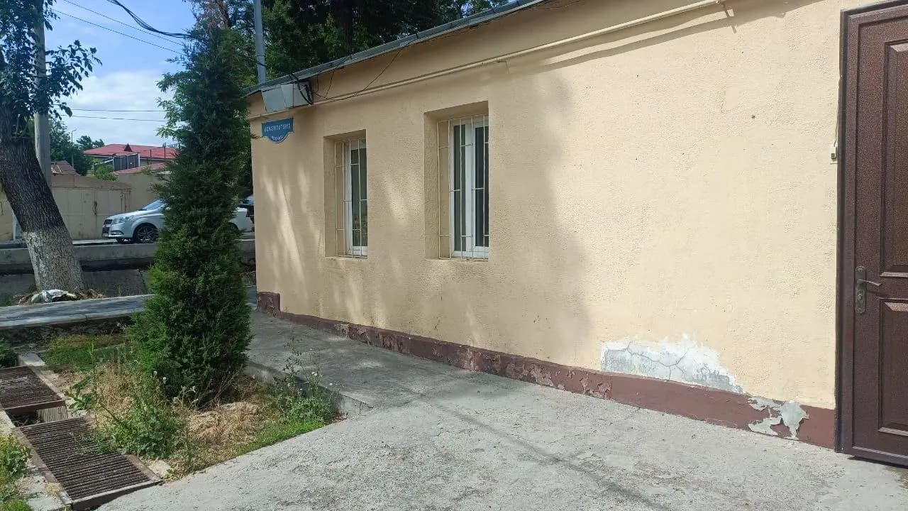 Яккасаройда 1-линия угловой жой сотилади — 2
