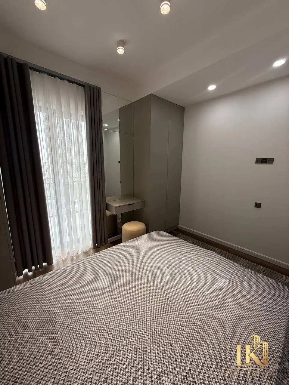 #9800 Продаётся: Яккасарайский район НОВОСТРОЙКА ЖК "Vegas Tower" Ориентир: Кушбеги — 4