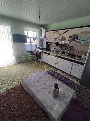 Qibray sentrda kadastr mahalla  Bugorda hovli — 2