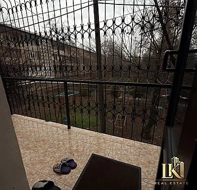 #9800 Продаётся: Мирабадский район Улица Чимкентская ЦУМ Ц-7 110 школа Ориентир: кафе "Bon" Дом на в — 10