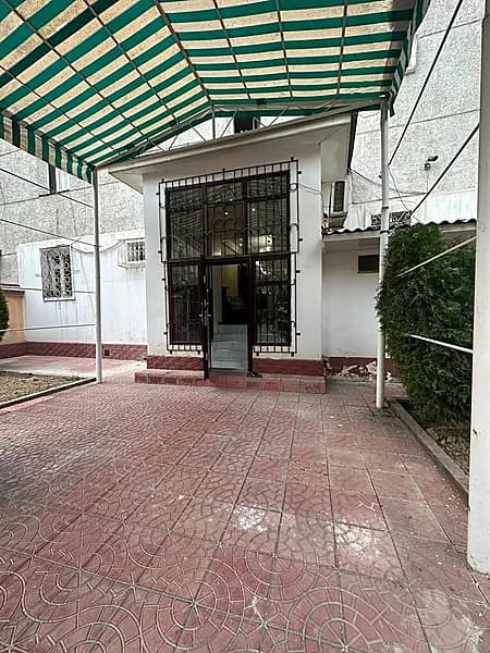 Yunusobod tumani 11 kv 2/1/5 — 1
