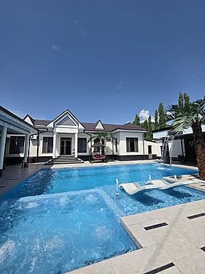 IDEAL HAUSE — 2