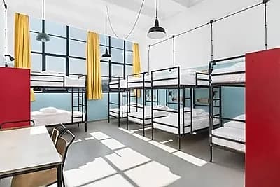 HOSTEL 24/7 — 4