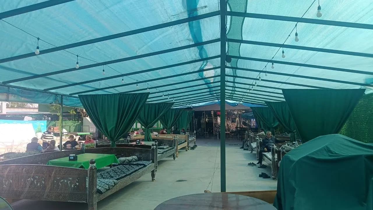 KAFE 2 ta, Toyxona 1 ta, Novvoyxona 1 ta va hk. Tayyor arendatorlari bor. Oylik ijaradan tushadigan daromadi 10 000y.e.. — 3