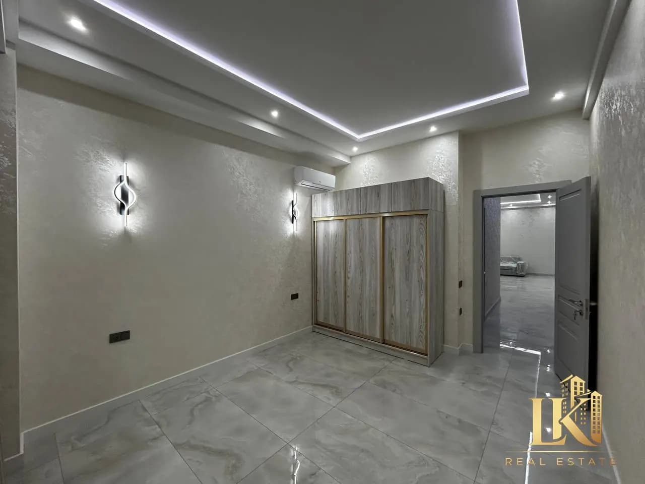 #9800 Продаётся: Мирабадский район Улица Нукусская НОВОСТРОЙКА ЖК "PARKWOOD" Ориентир: посольство Ро — 4