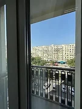 Mirabad avenyu — 6