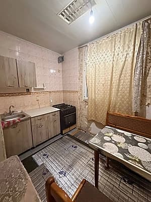 Продажа 1/1/5 на массиве Ахмад Югнакий, 45кв.м. — 2