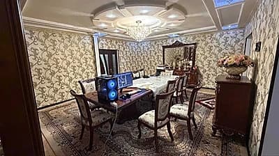 *Ц квартал 175м2 4в5\3\9 Банковски — 2