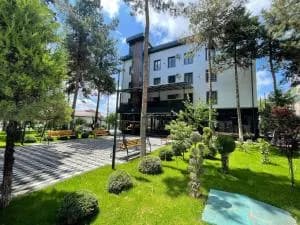 DSF GARDEN HOTEL — 4