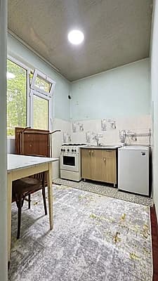 - Метро М.Улугбек Чилонзор-6 1\2\4 — 2
