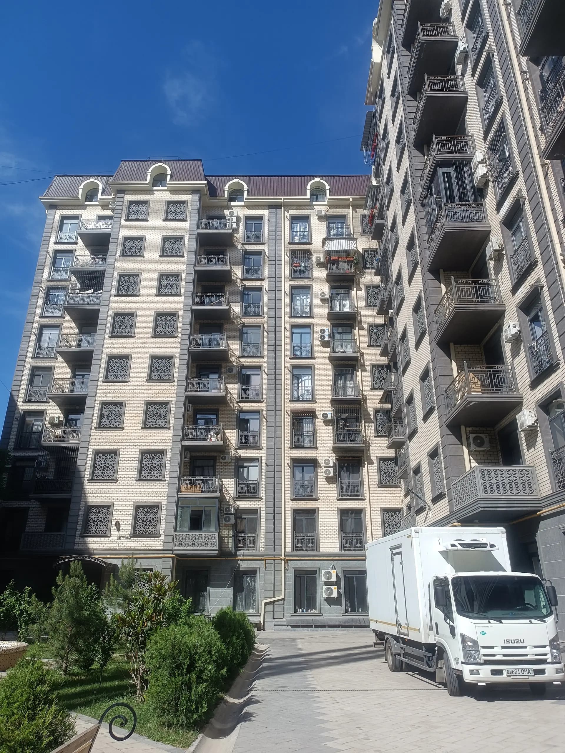 Жк XON SAROY  2/6/10  60м² — 1