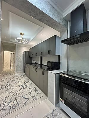 Shayxontohur tumani Ц-14 3 xonali kvartira sotiladi 3/3/9 72m² kvadrat Yevro remont Meb + tex — 3