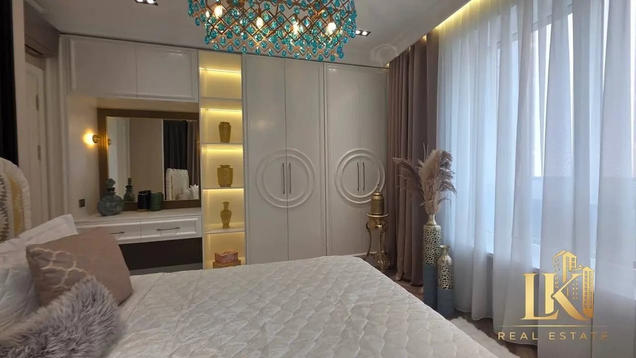 #9800 Продаётся: Мирабадский район Улица Нукусская НОВОСТРОЙКА ЖК "NRG OYBEK" Ор-р: "Shox Med Center — 4