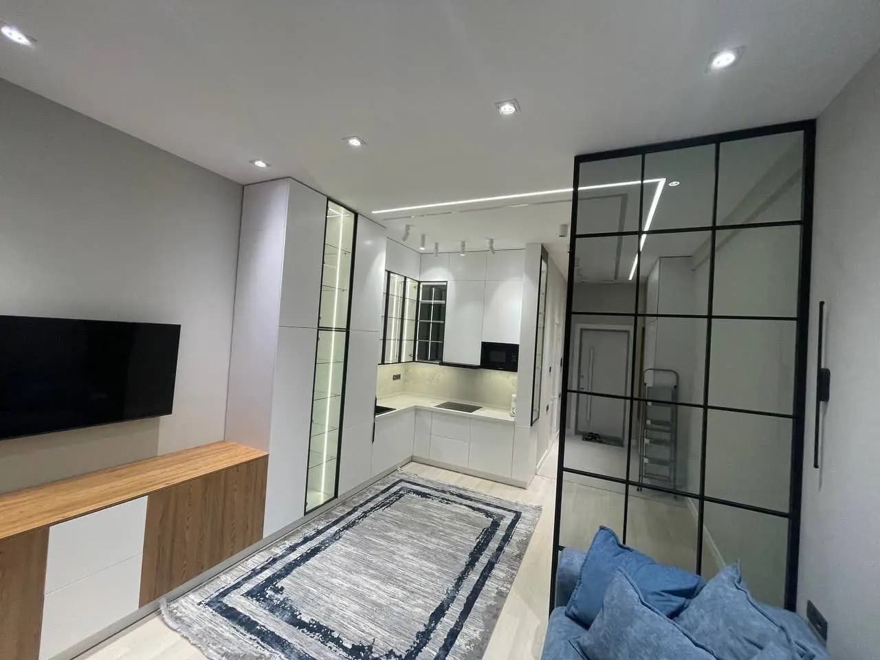 Продаётся 1-на комнатная квартира ЖК Mirabad Avenue  Ориентир: Гостиница Россия, Госпитальный — 4
