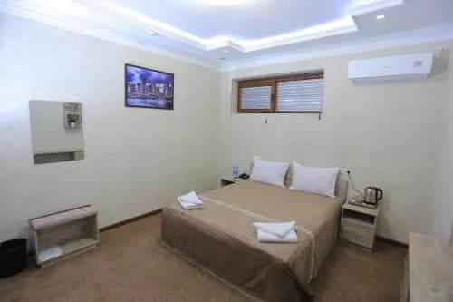 Hayot Plaza Hotel Yotoqxonasi — 2