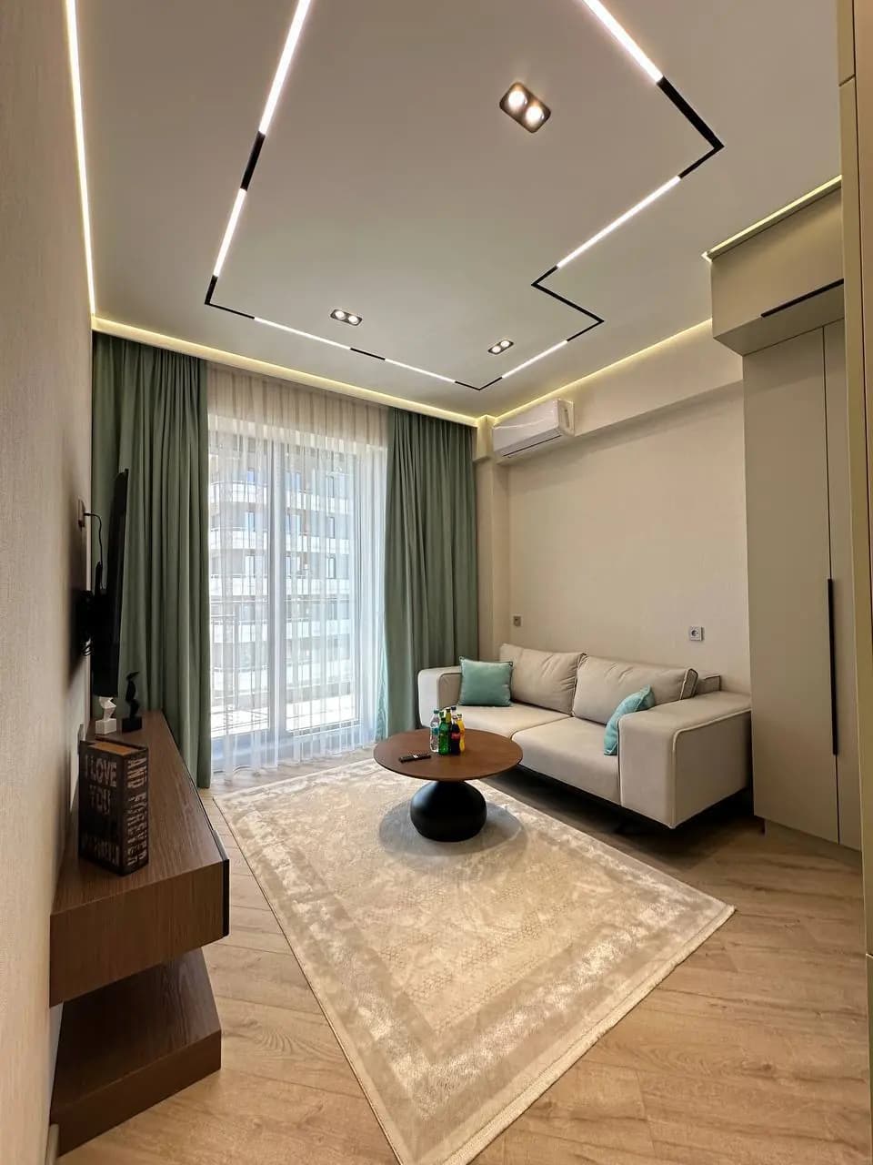 ЖК Green Island от Ulkan Development, ул.С.Азимова,Ц-1 1-комн 9/14 38 м² евроремонт меб/тех — 1