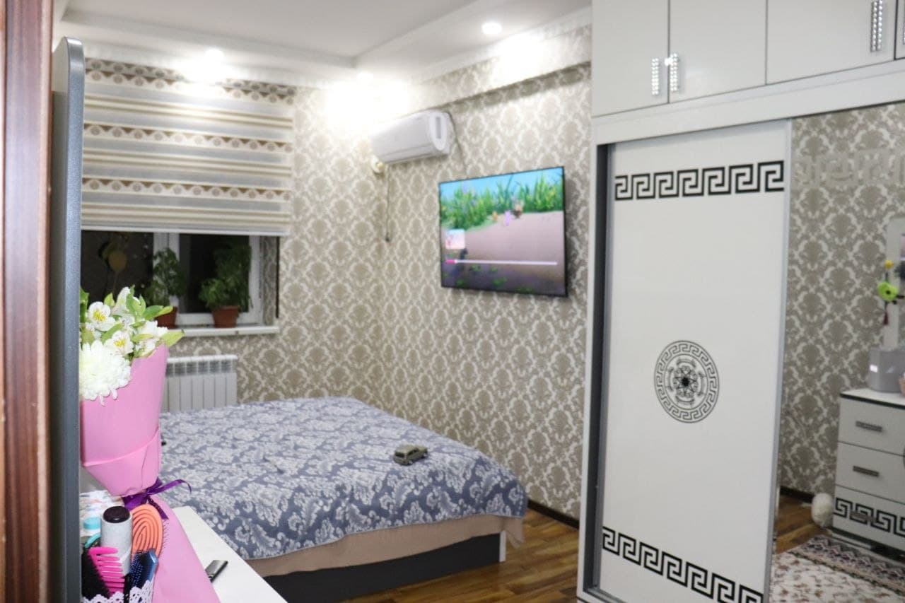 Продается уютная 4-комнатная квартира в кирпичной — 6