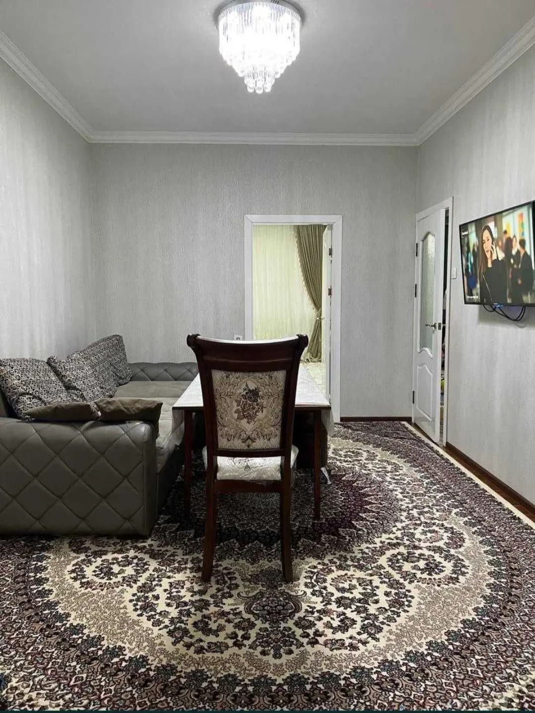 *Метро М Улугбек 70м Чиланзар-6 — 3